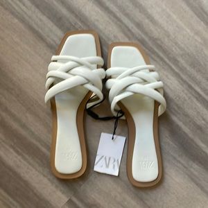 Brand new ivory white Zara slides